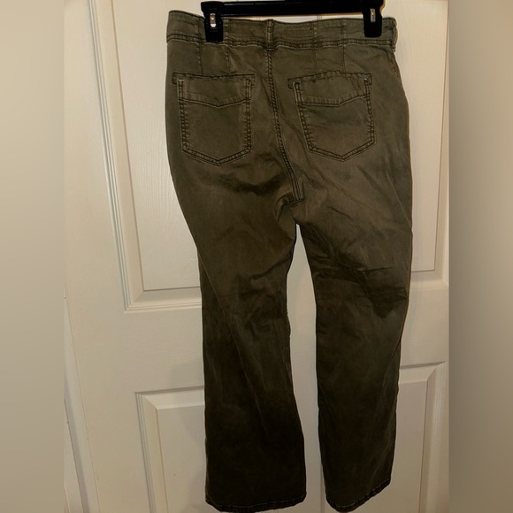 Pilcro the demilune boot Olive Boot Cut Pants 28 Anthropologie - Picture 8 of 12